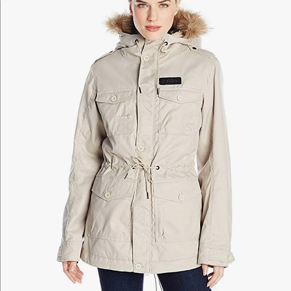 Oakley Tamarack Insulated Snowboard Jacket